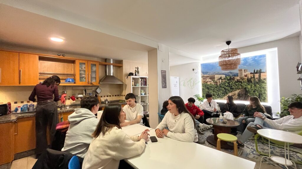 portada casi seguro salón dos ambientes